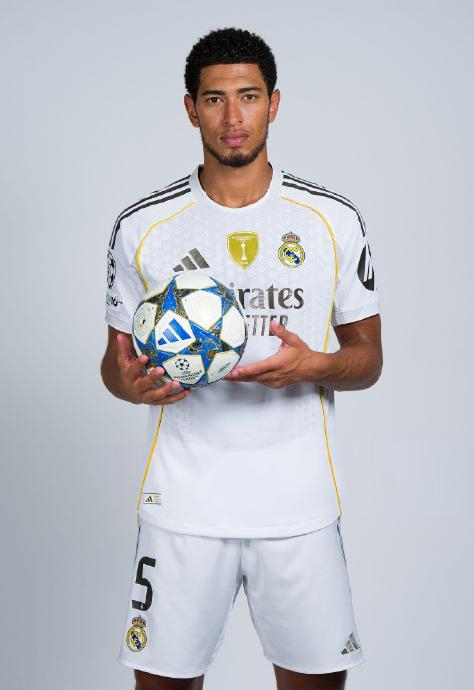 《长安幻想》将进酒新门派资料片更新，李玉刚合作MV正式上线！