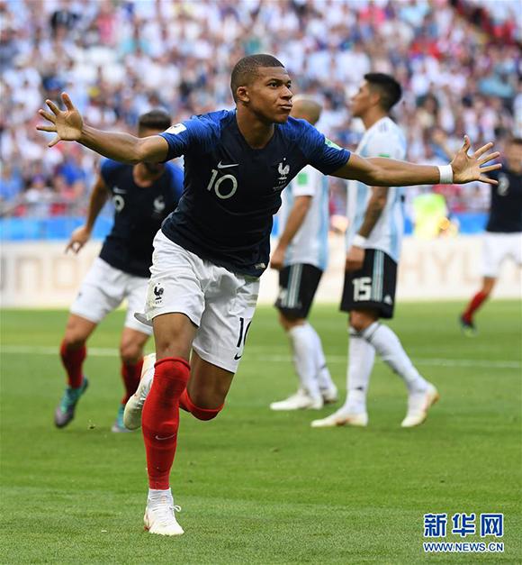 [图]文班亚马21分布朗27分 马刺100-95险胜凯尔特人