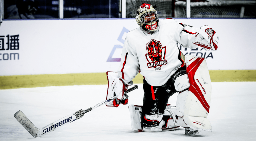 电竞俱乐部战略合作签约仪式举行